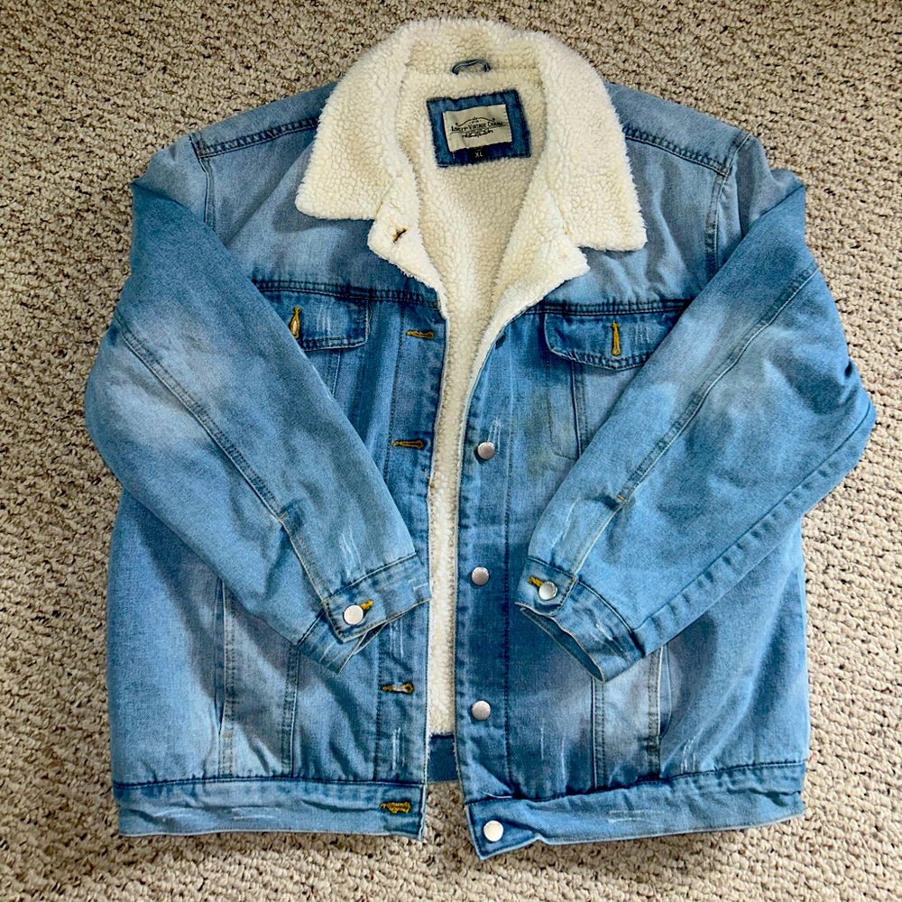 Worn once Jean Jacket (lined with fleece)